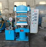 Flatbed vulkaniserende hete pers